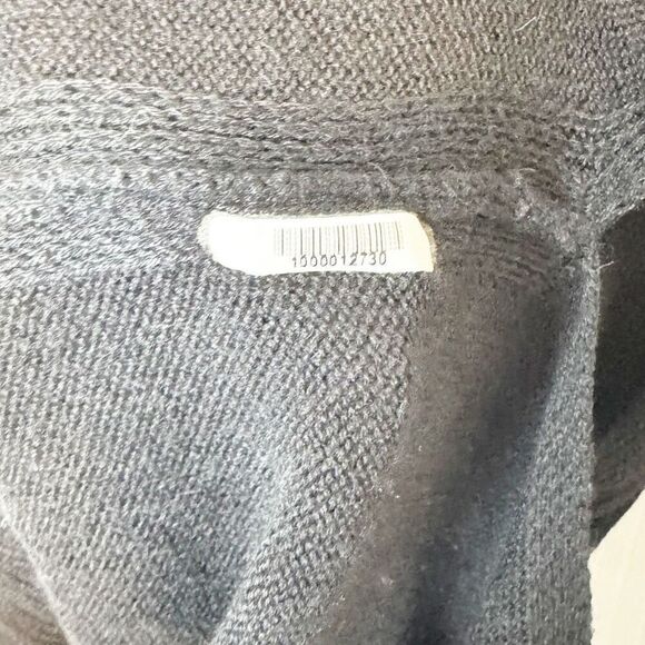 Lululemon Black Sweater Crewneck Long Length High Low Slit Side Hem Women’s S/M - Picture 7 of 12